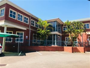 630 m² Office Space in Mt Edgecombe Estate 1 & 2