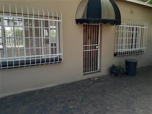 2 Bed House in Westdene