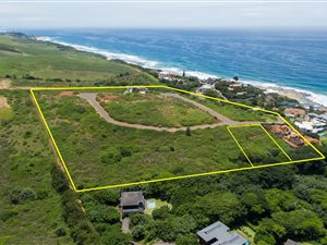 1550 m² Land available in Sheffield Beach