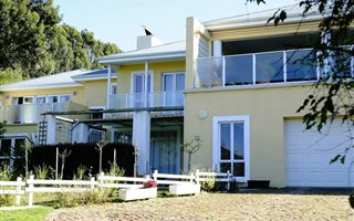 3 Bedroom House in Belvidere