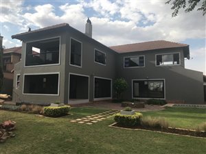4 Bed House in Emfuleni Golf Estate