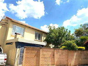 2 Bed Townhouse in Willow Park