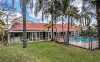 4 Bedroom House in Lynnwood Ridge