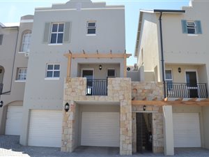 2 Bed House in Nooitgedacht Estate