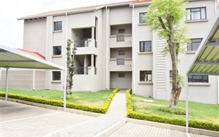1 Bedroom Apartment in Broadacres