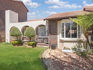 3 Bed Townhouse in Allen Grove