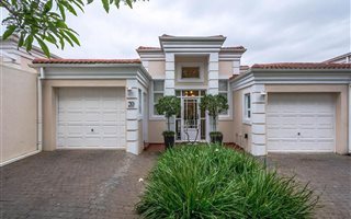 3 Bedroom Townhouse in La Lucia