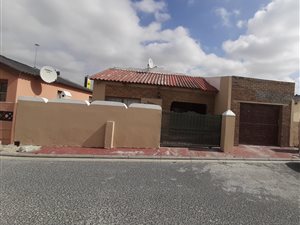 4 Bed House in Khayelitsha