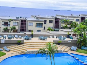 3 Bed Apartment in Umdloti Heights