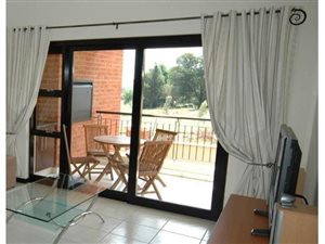 2 Bed Townhouse in Sunninghill