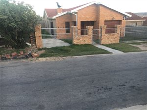 3 Bed House in Kwadwesi
