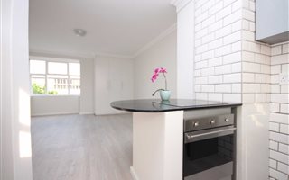 1 Bedroom Apartment in Green Point