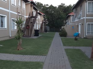 2 Bed Townhouse in Comet