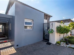 3 Bed Cluster in Broadacres