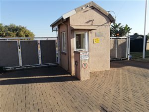 3 Bed Apartment in Norkem Park