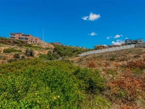 973 m² Land available in De Bakke