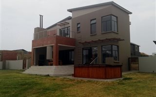 3 Bedroom House in Copperleaf