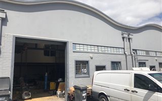 140 m² Industrial space in Maitland