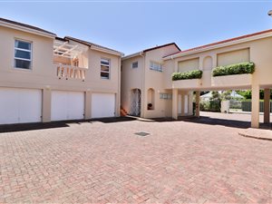 2 Bed Apartment in Seaside Longships