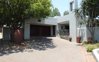 3 Bedroom Cluster in Cedar Lakes
