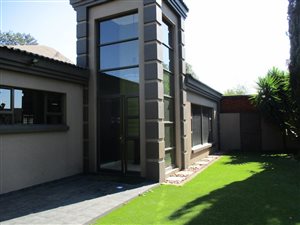 3 Bed House in Brackenhurst