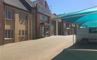 397 m² Industrial space in Sunnyrock