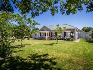 3 Bed House in Oudtshoorn