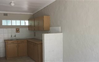 1 Bedroom Apartment in Selcourt