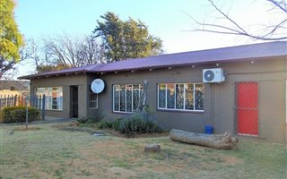 5 Bedroom House in Bedelia