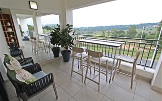 1 Bedroom Apartment in Westlake