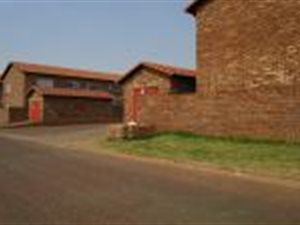 2 Bed Apartment in Witbank Central