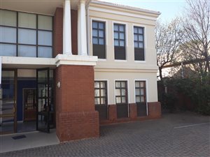 80 m² Commercial space in Lynnwood Ridge