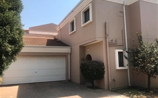2 Bedroom Cluster in Lonehill