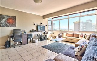 2 Bedroom Apartment in Green Point