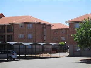 2 Bedroom Apartment in Heuweloord
