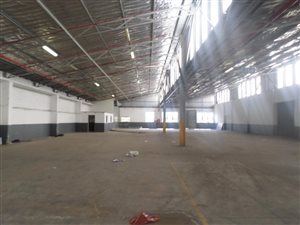 905 m² Commercial space in Mobeni