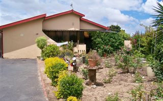 4 Bedroom House in Glenlily