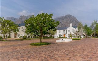 3 Bedroom House in Kylemore