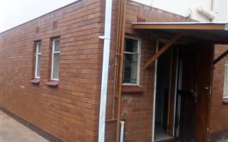 3 Bedroom House in Vanderbijlpark CW6