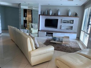 8 Bedroom Apartment in Musgrave