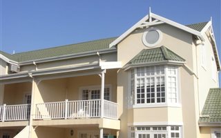 2 Bedroom Apartment in Mt Edgecombe Estate 1 & 2