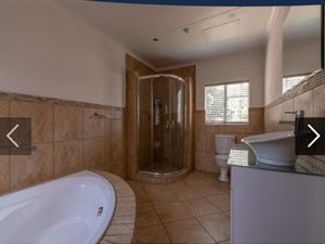 1 Bed Apartment in Glenvista