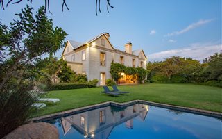 4 Bedroom House in Beaulieu