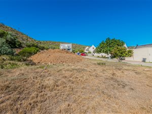 259 m² Land available in Mossel Bay Central