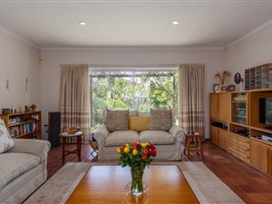 4 Bed House in Constantia
