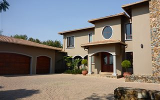 5 Bedroom House in Poortview
