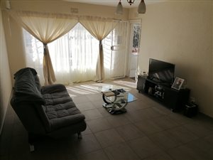 2 Bed Apartment in Maraisburg