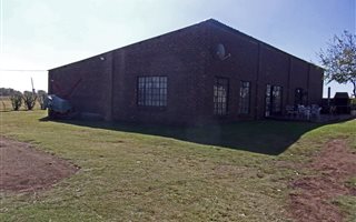 2.1 ha Land available in Boltonwold