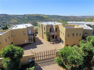 4 Bed House in Glenvista