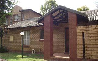 3 Bedroom Townhouse in Moreleta Park